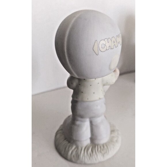 Samuel Butcher Precious Moments Enesco 1986 Figurine "I'm a Possibilty" - Picture 6 of 8